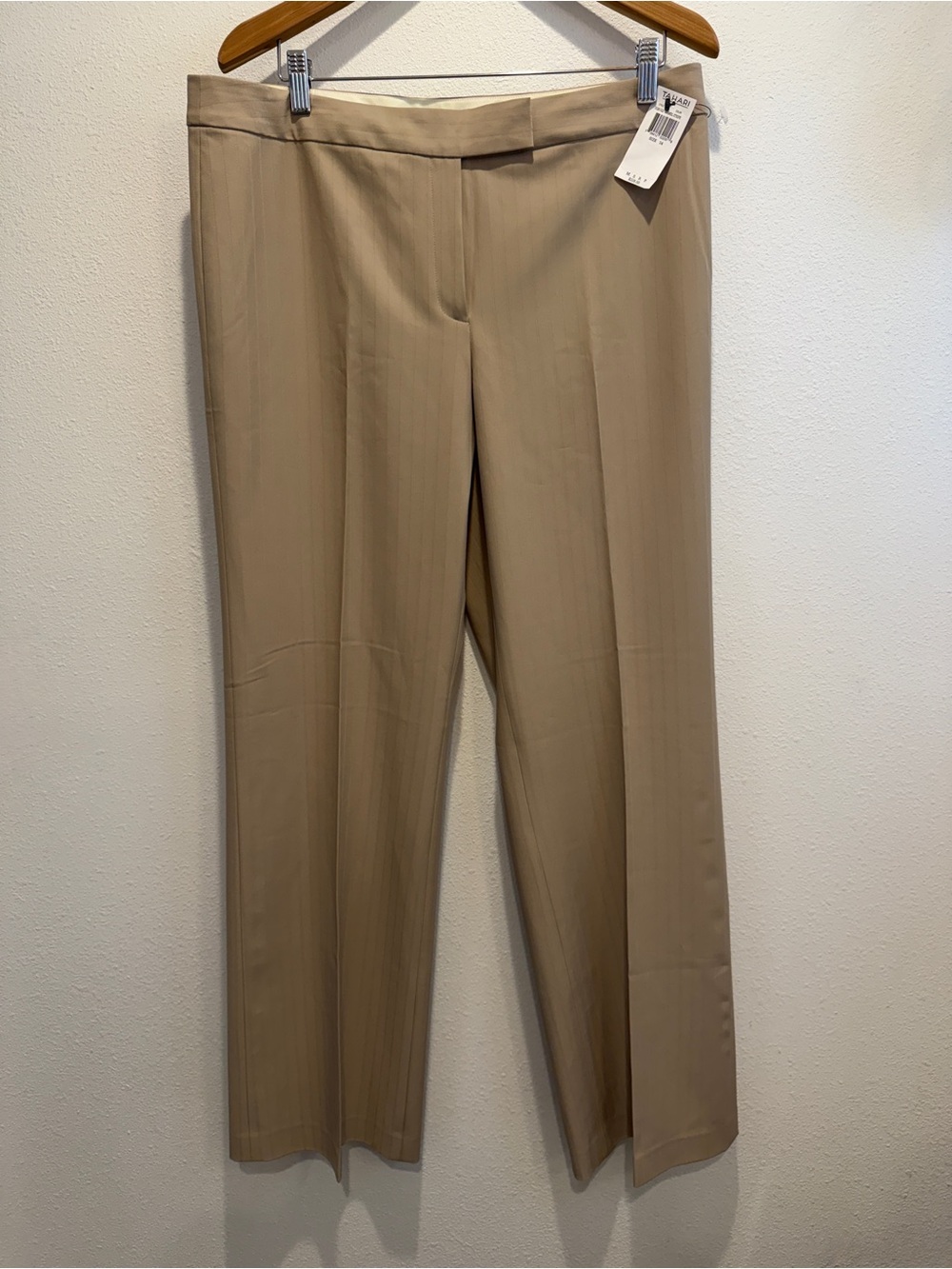 Tahari NWT Camel Stripe Tailored Dress Pants Size 14 Acdemia Quiet Luxury
